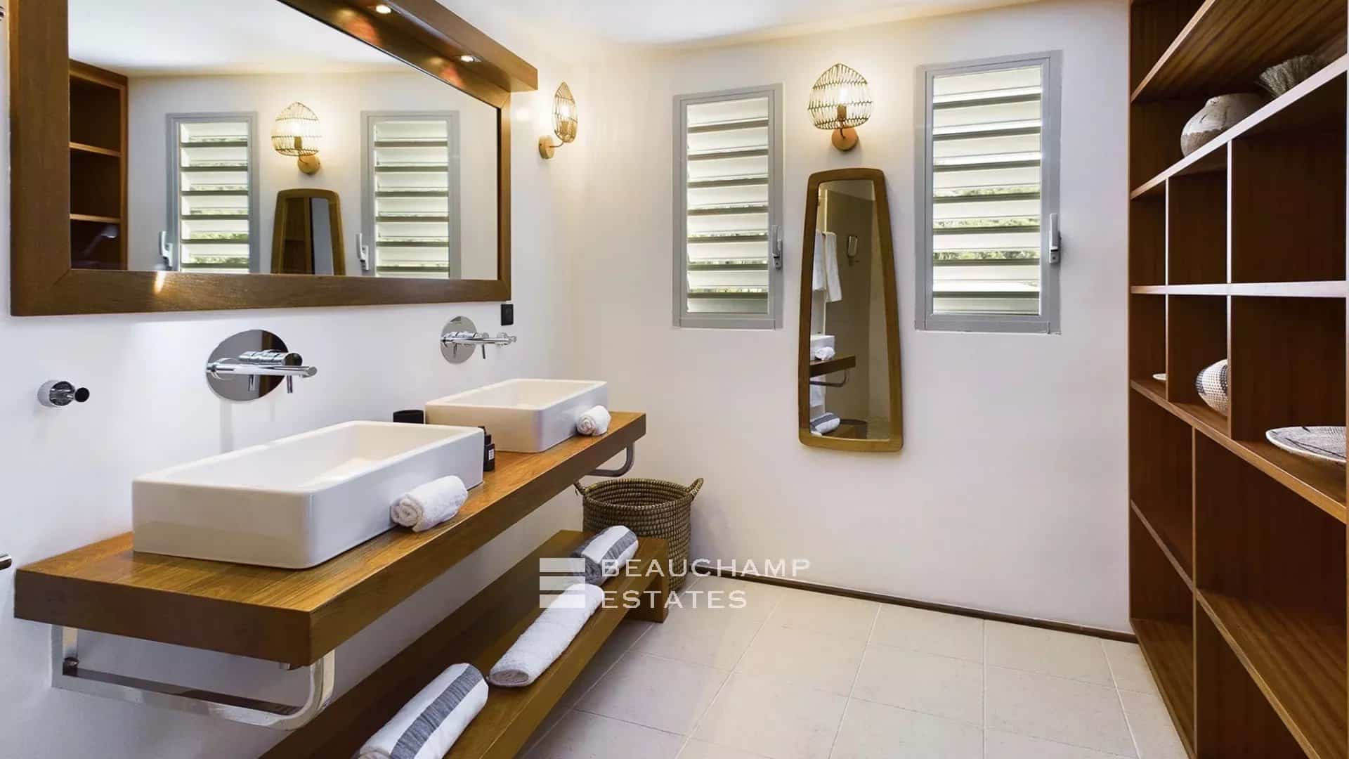 Villa 5 chambre avec vue mer dans les collines de Saint-Jean – Saint-Barth 5-Bedroom Sea View Villa in the Hills of Saint-Jean – Saint Barth