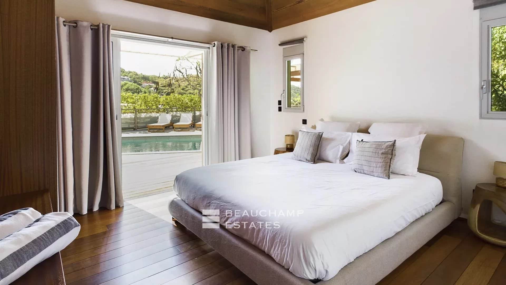 Villa 5 chambre avec vue mer dans les collines de Saint-Jean – Saint-Barth 5-Bedroom Sea View Villa in the Hills of Saint-Jean – Saint Barth
