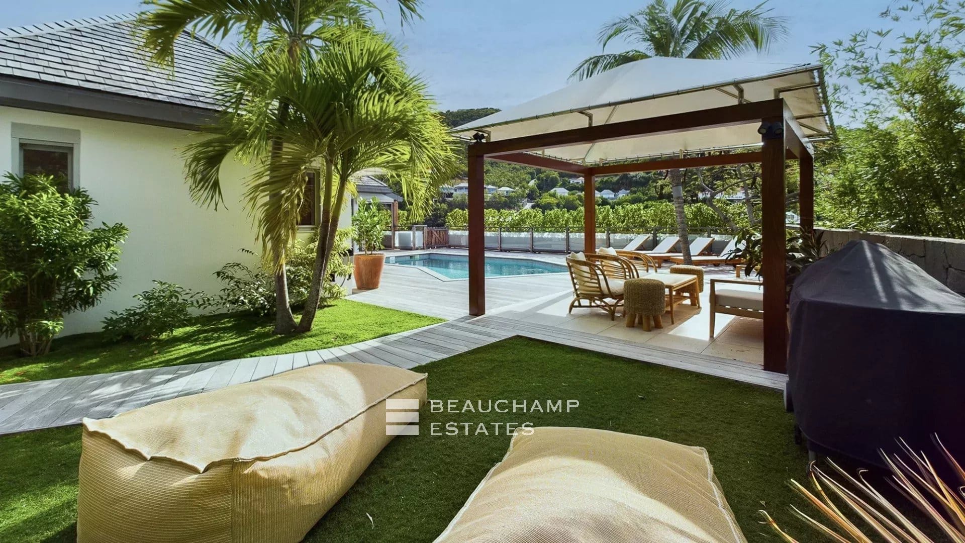 Villa 5 chambre avec vue mer dans les collines de Saint-Jean – Saint-Barth 5-Bedroom Sea View Villa in the Hills of Saint-Jean – Saint Barth