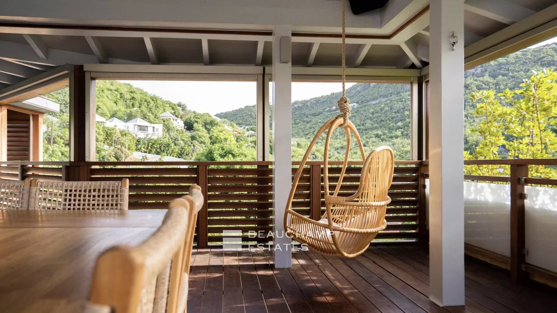 Villa 5 chambre avec vue mer dans les collines de Saint-Jean – Saint-Barth 5-Bedroom Sea View Villa in the Hills of Saint-Jean – Saint Barth