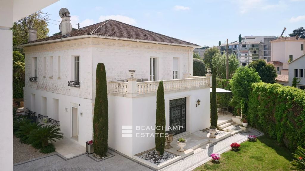 CANNES – BASSE CALIFORNIE – EXCEPTIONAL PROPERTY