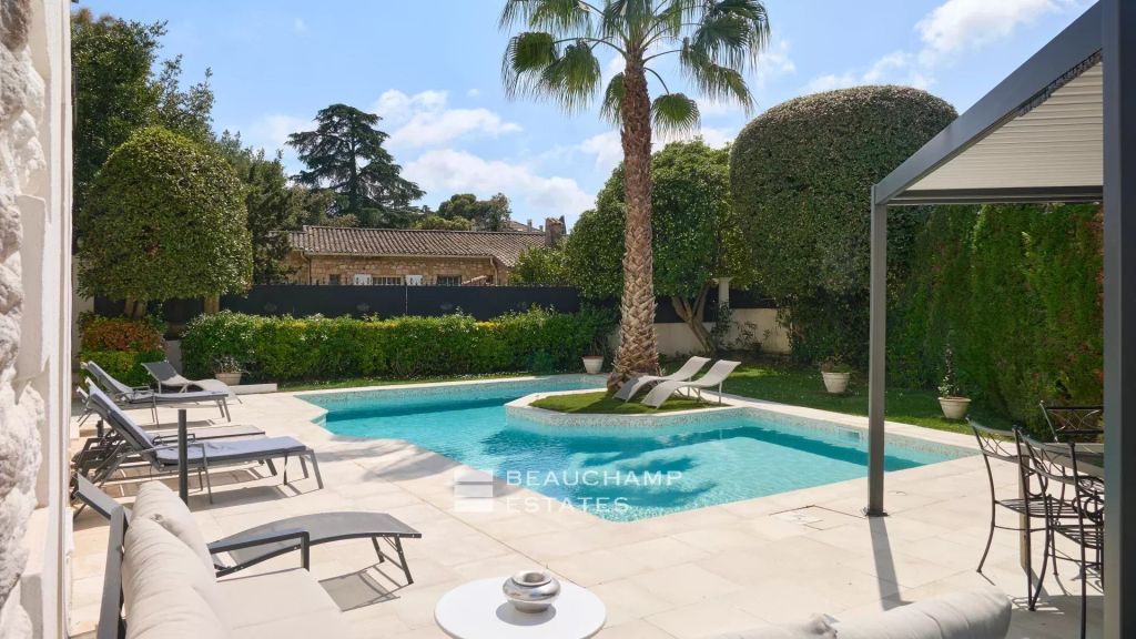 CANNES – BASSE CALIFORNIE – EXCEPTIONAL PROPERTY