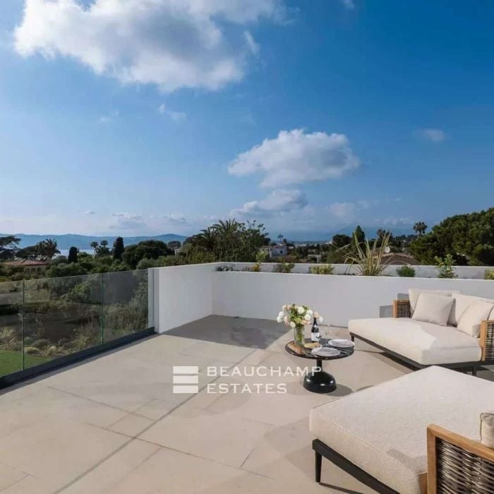 Modern 7- Bedroom Villa with Sea View – Cap d’Antibes