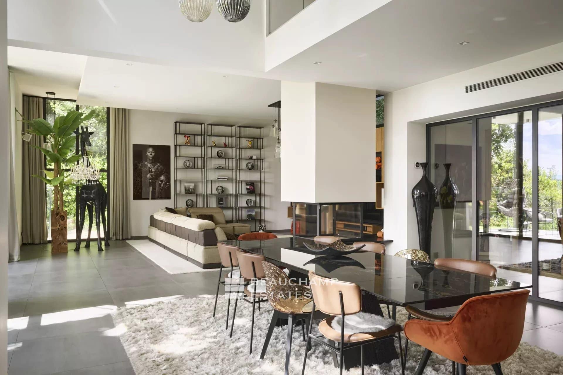 Contemporary villa with 5 bedrooms in Mougins Castellaras Contemporary villa with 5 bedrooms in Mougins Castellaras