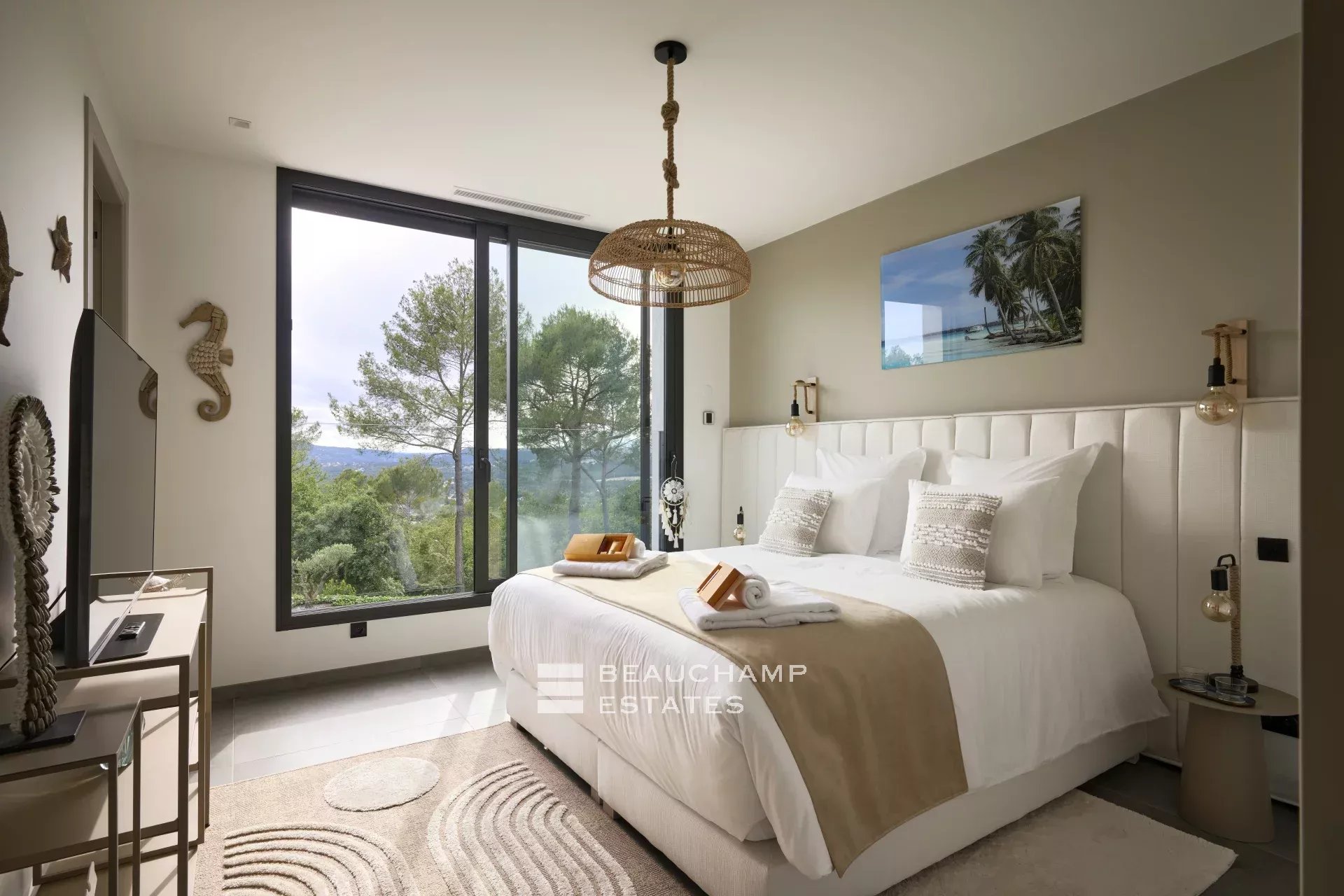 Contemporary villa with 5 bedrooms in Mougins Castellaras Contemporary villa with 5 bedrooms in Mougins Castellaras