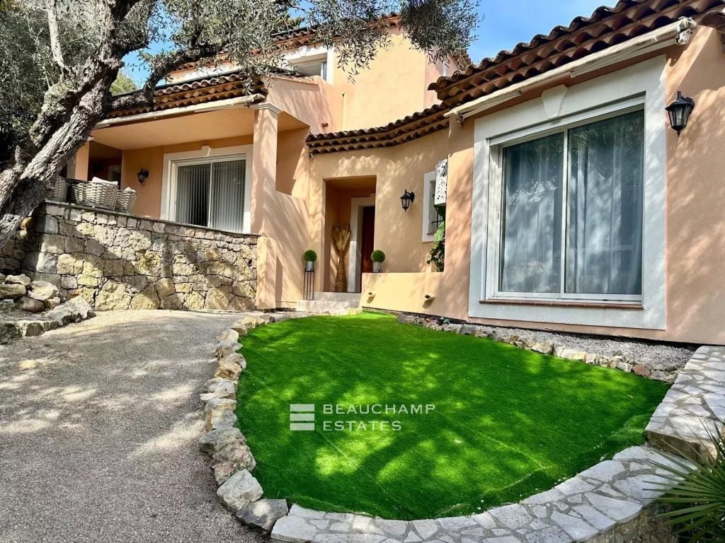 Le Cannet — 4-bedroom villa with pool and independent apartment