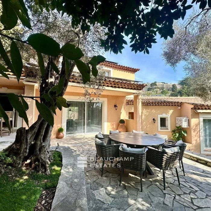 Le Cannet — Villa 4 chambres avec piscine et appartement indépendant