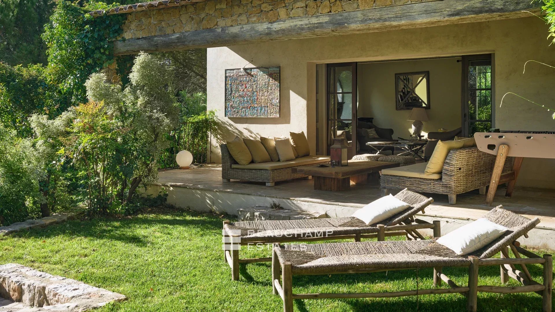 Mas Provençal de 6 chambres avec Tennis à Mougins Mougins – Superb Provençal Mas with 6 bedrooms and private Tennis