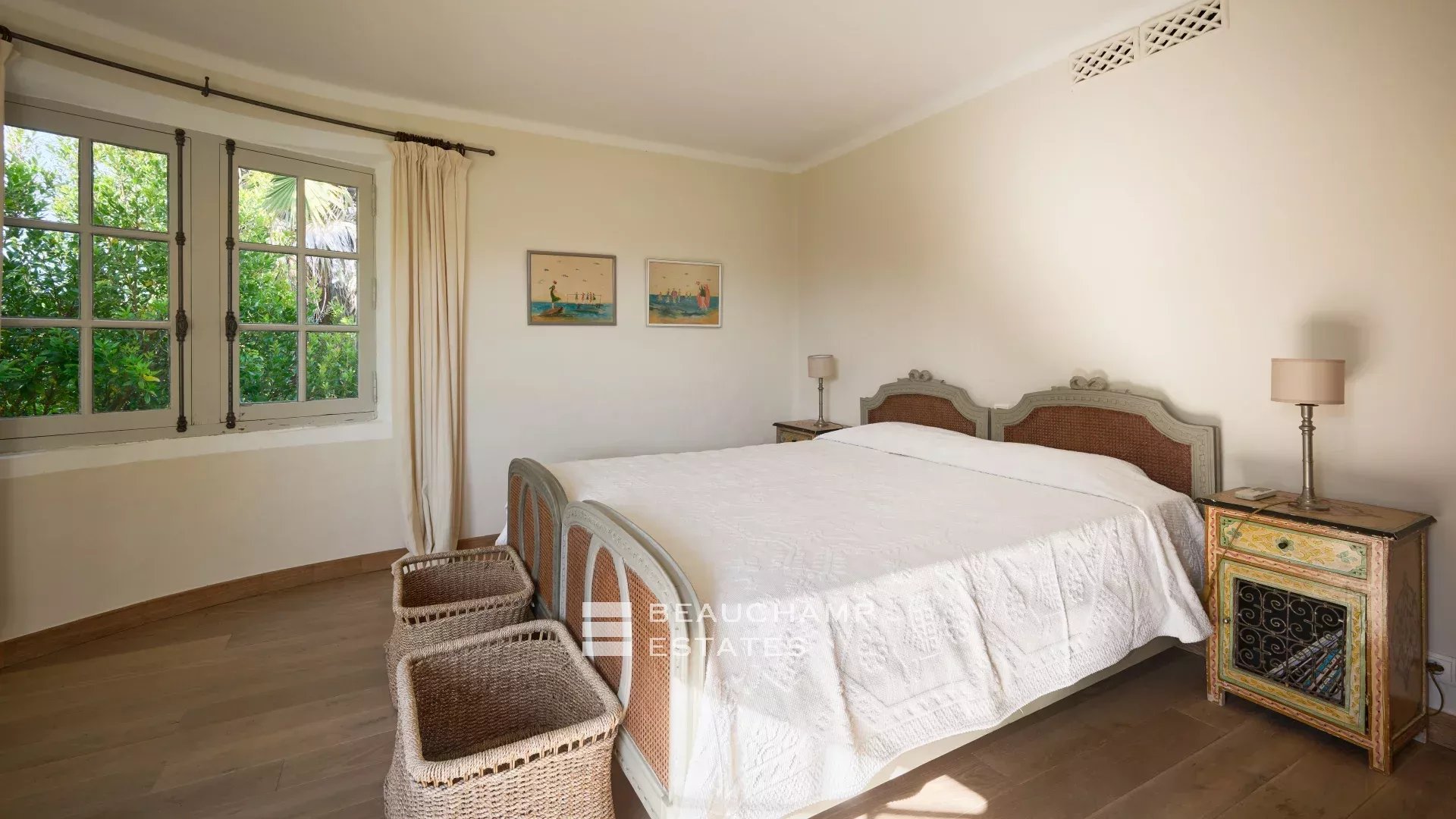 Mas Provençal de 6 chambres avec Tennis à Mougins Mougins – Superb Provençal Mas with 6 bedrooms and private Tennis