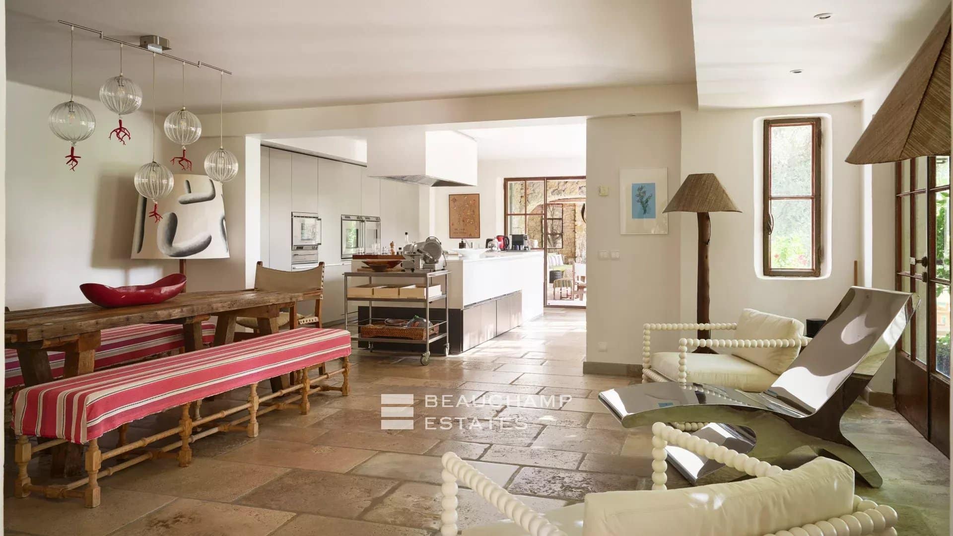 Mas Provençal de 6 chambres avec Tennis à Mougins Mougins – Superb Provençal Mas with 6 bedrooms and private Tennis