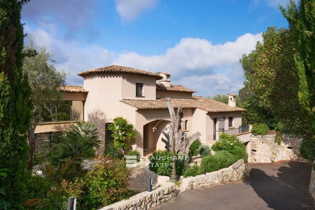 Neo-Provençal 6-bedroom villa with sea view and swimming pool – Mougins, Notre-Dame-de-Vie