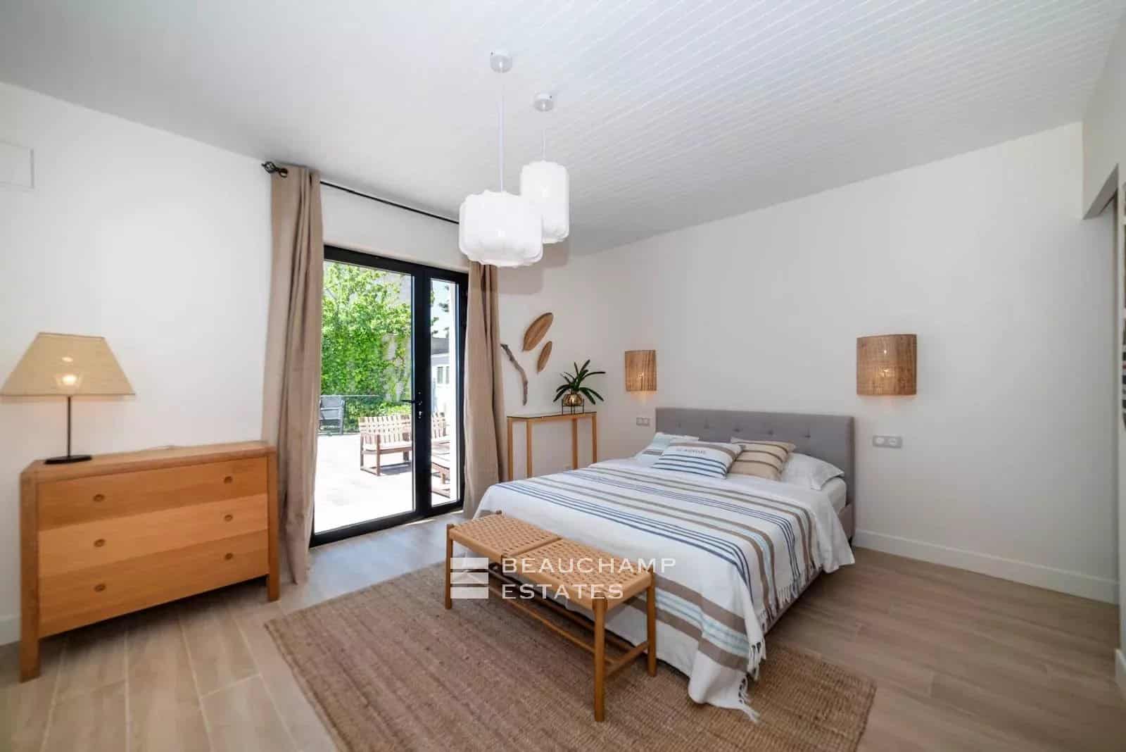 Neo-Provençal villa with 6 bedrooms and panoramic sea view – Monaco Neo-Provençal villa with 6 bedrooms and panoramic sea view – Monaco