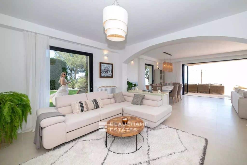 Neo-Provençal villa with 6 bedrooms and panoramic sea view – Monaco