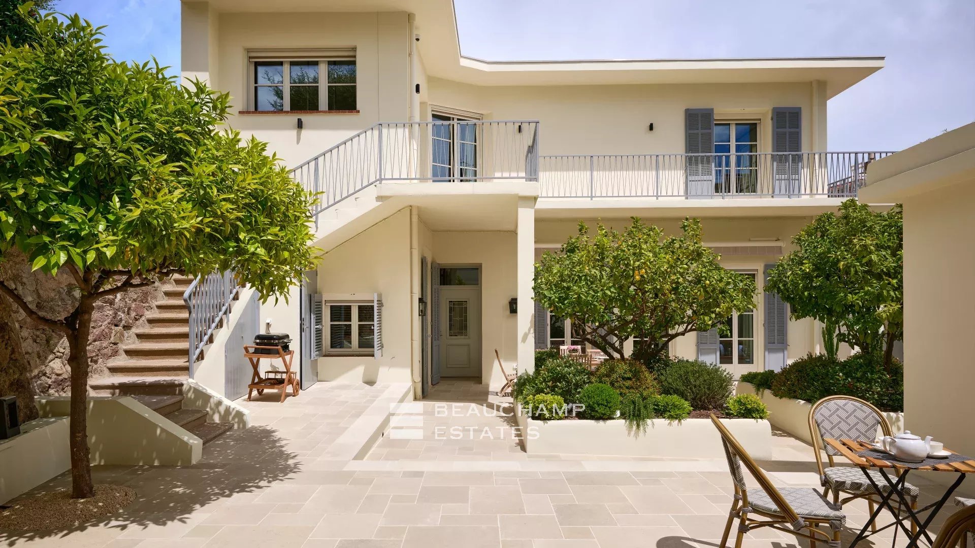 Renovated Character Villa — 4 Bedrooms, Garden, in the Heart of La Napoule Renovated Character Villa — 4 Bedrooms, Garden, in the Heart of La Napoule