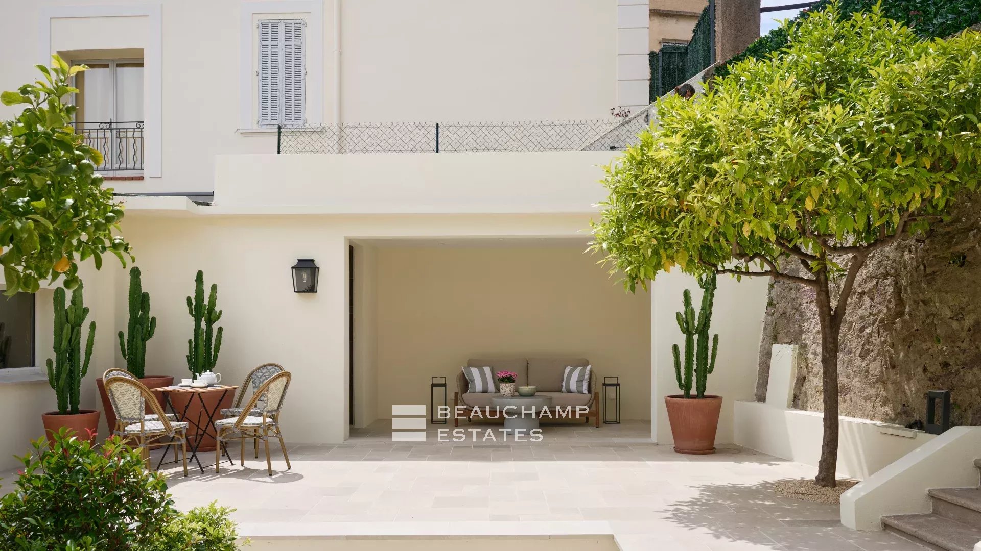 Renovated Character Villa — 4 Bedrooms, Garden, in the Heart of La Napoule Renovated Character Villa — 4 Bedrooms, Garden, in the Heart of La Napoule