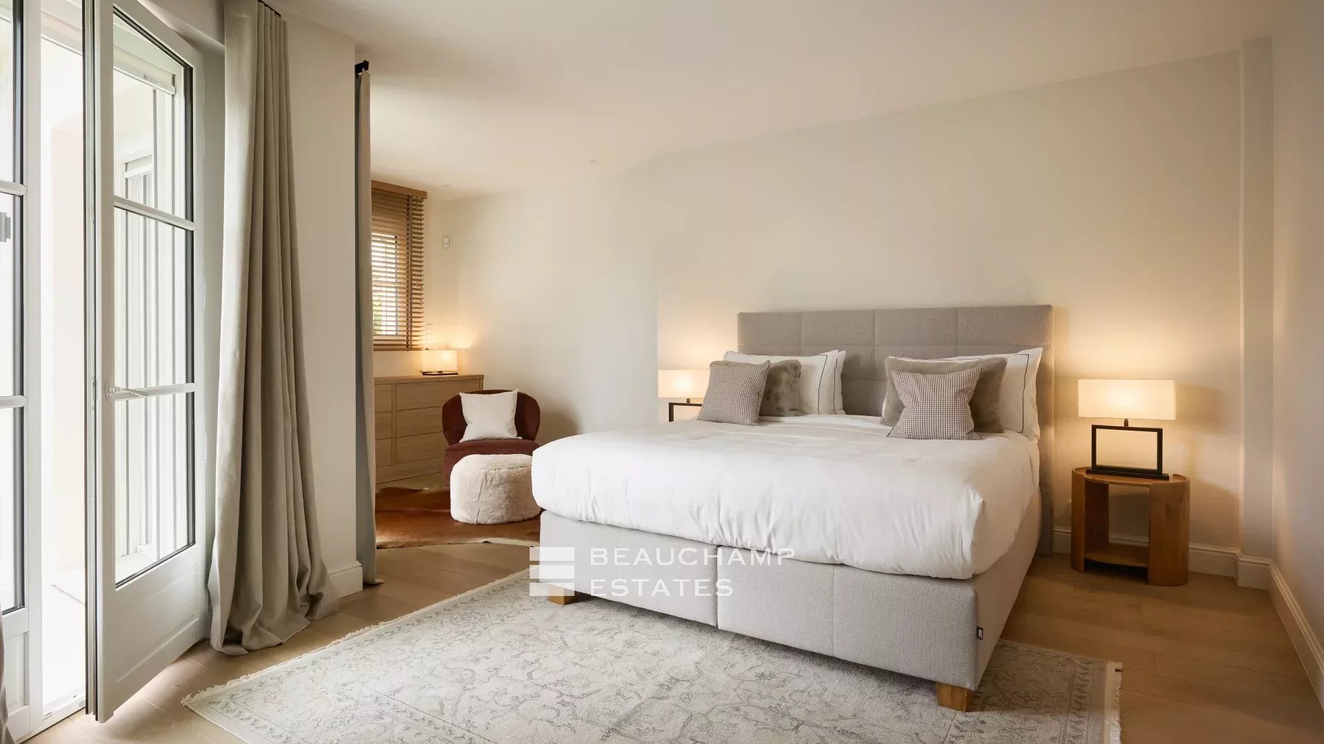 Renovated Character Villa — 4 Bedrooms, Garden, in the Heart of La Napoule Renovated Character Villa — 4 Bedrooms, Garden, in the Heart of La Napoule