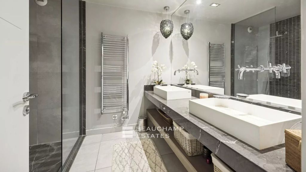 Sole Agent – Neo-provençal villa with panoramic sea view – Cannes