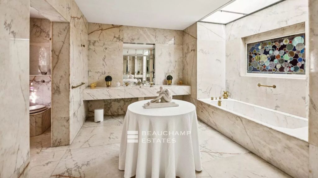 Stone Bastide – 10 Bedrooms – Auribeau-sur-Siagne