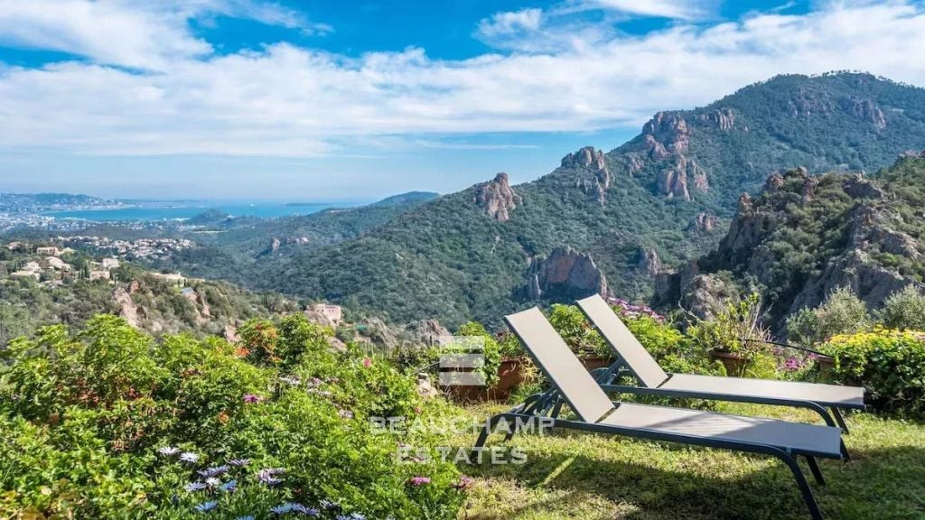 3-Bedroom Provençal Villa with Panoramic Sea Views – Les Adrets-de-l’Estérel