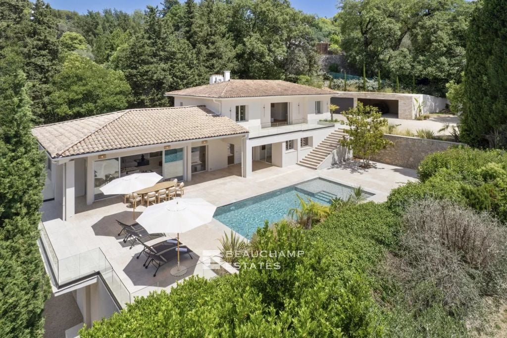 5-bedroom Neo-Provençal villa in Mougins, near Cannes
