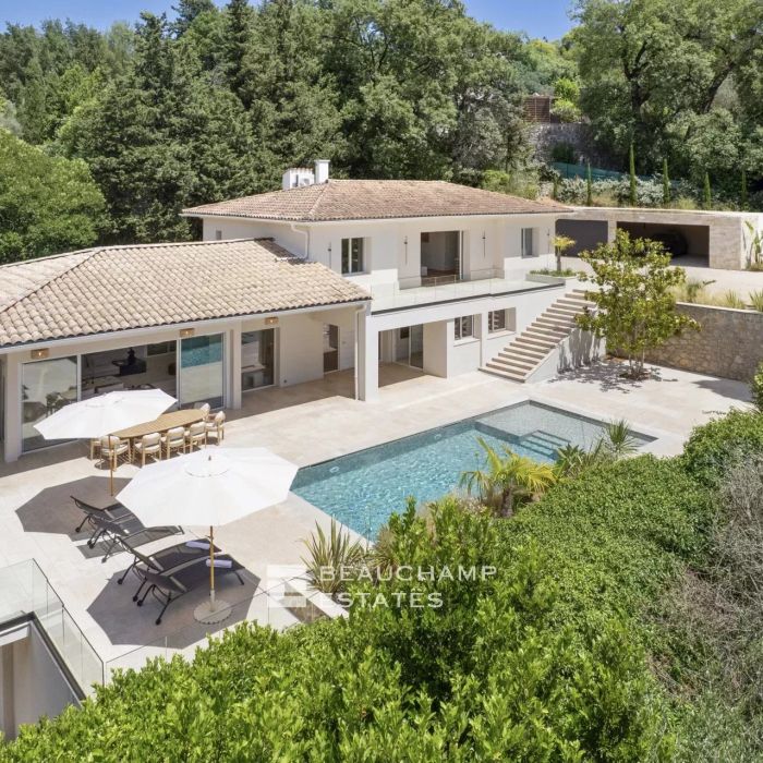 5-bedroom Neo-Provençal villa in Mougins, near Cannes