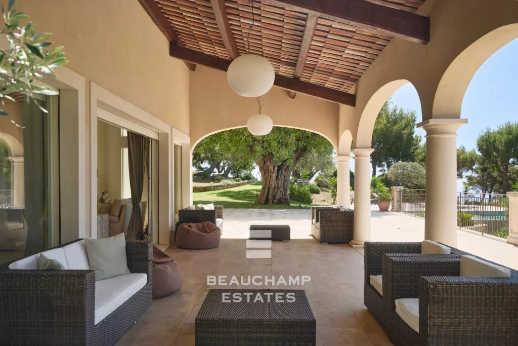 Beautiful villa in neo-provencal style 2 minutes from Monaco