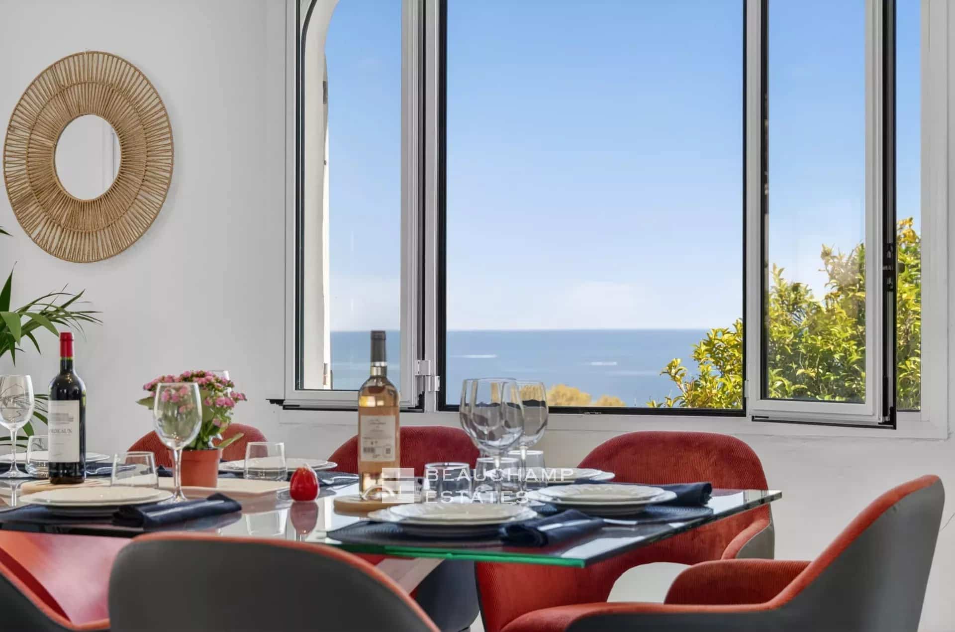 Beautiful villa with 5 rooms in Eze Beautiful villa with 5 rooms in Eze
