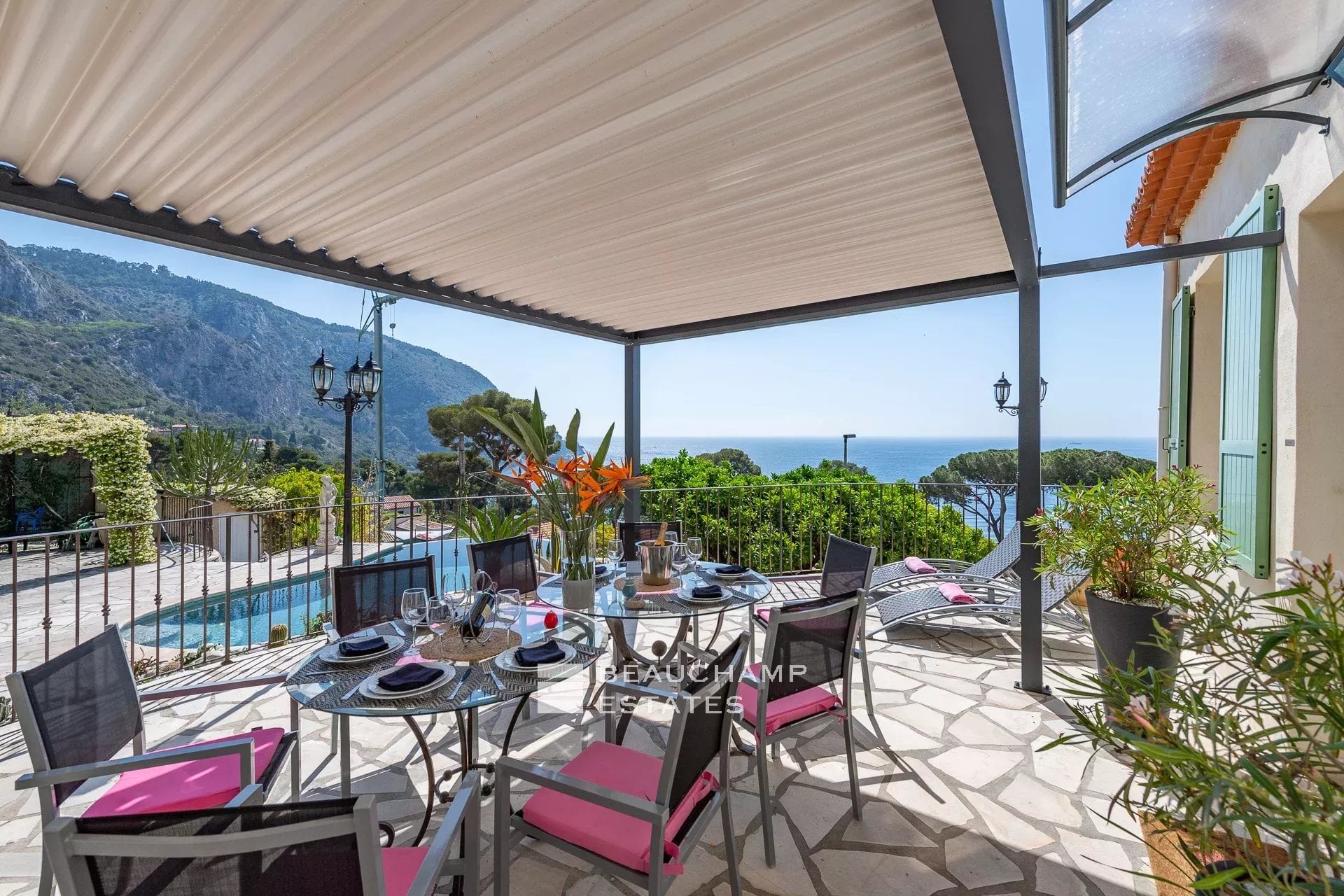 Charmante villa provençale de 5 chambres à Eze Beautiful villa with 5 rooms in Eze