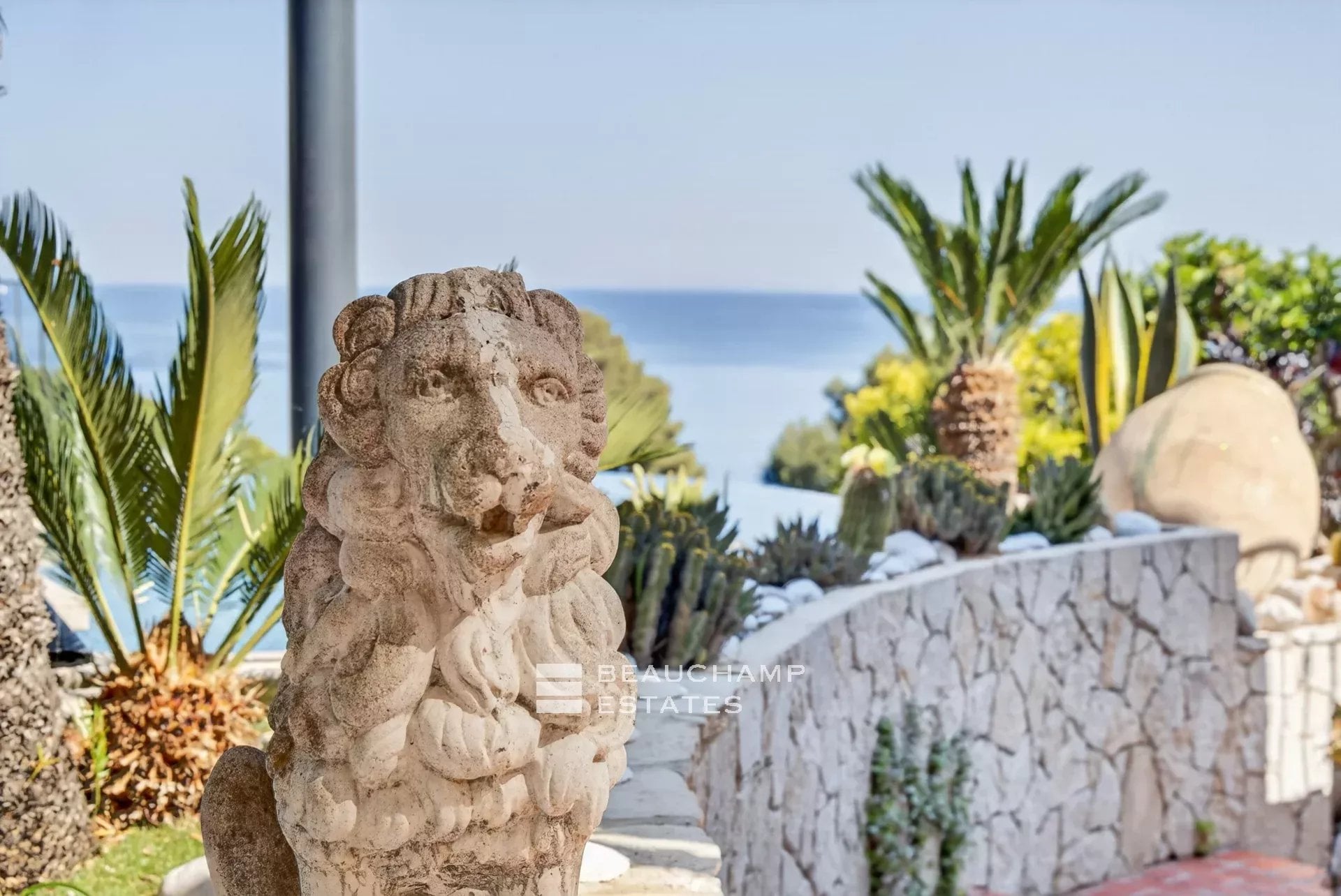 Charmante villa provençale de 5 chambres à Eze Beautiful villa with 5 rooms in Eze