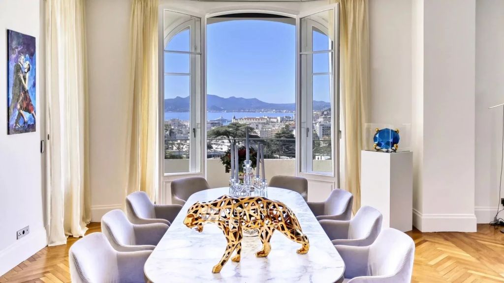 Belle Époque 5-bedroom villa with sea view – Basse Californie, Cannes