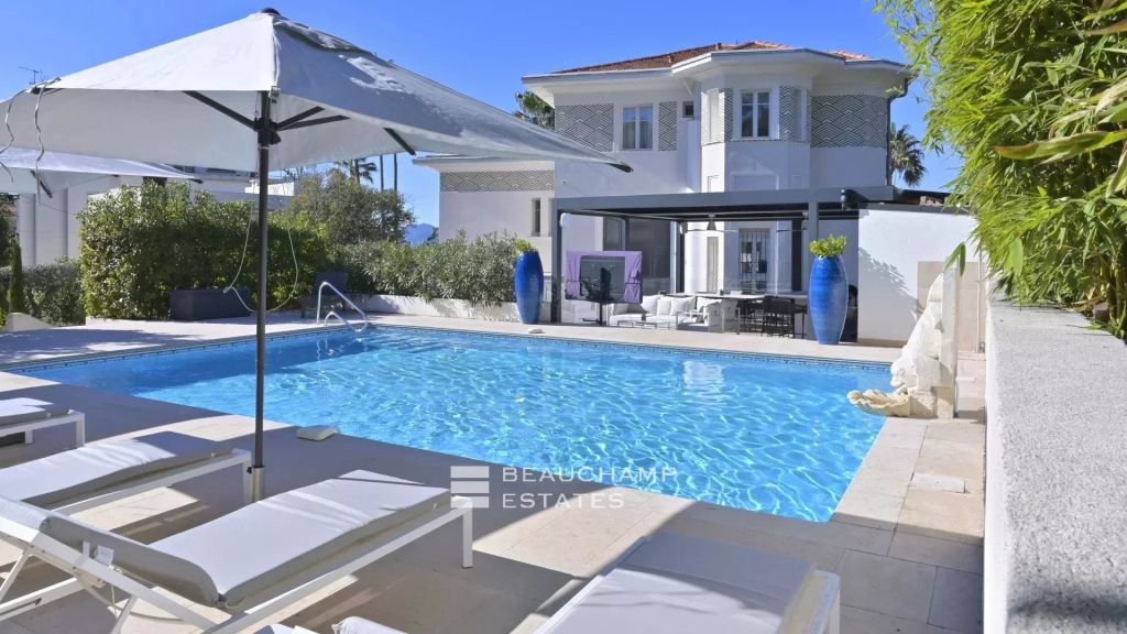 Belle Époque 5-bedroom villa with sea view – Basse Californie, Cannes