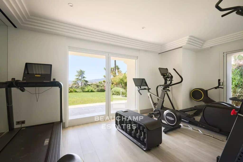 Belle Époque 7-bedroom villa with sea view – Basse Californie, Cannes
