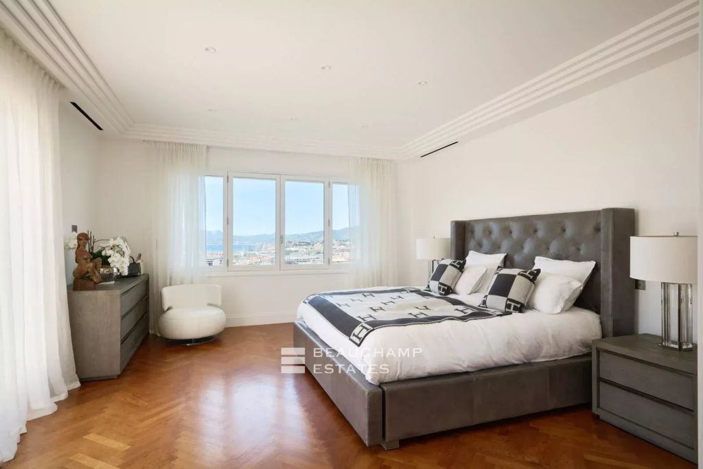 Belle Époque 7-bedroom villa with sea view – Basse Californie, Cannes