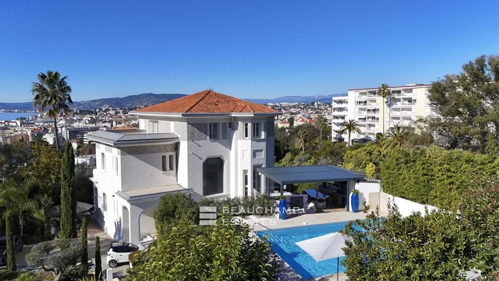 Belle Époque 7-bedroom villa with sea view – Basse Californie, Cannes