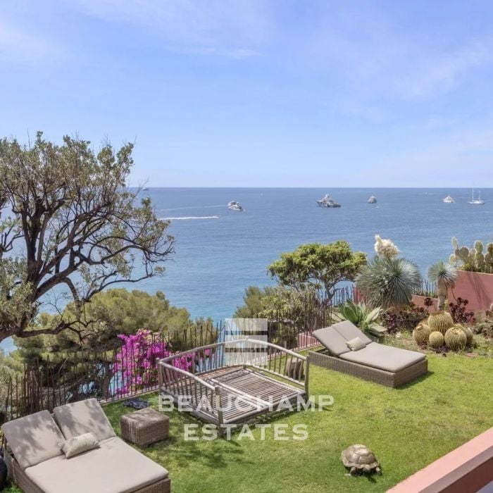 Contemporary 5-bedroom villa with panoramic sea view – Roquebrune-Cap-Martin Roquebrune-Cap-Martin