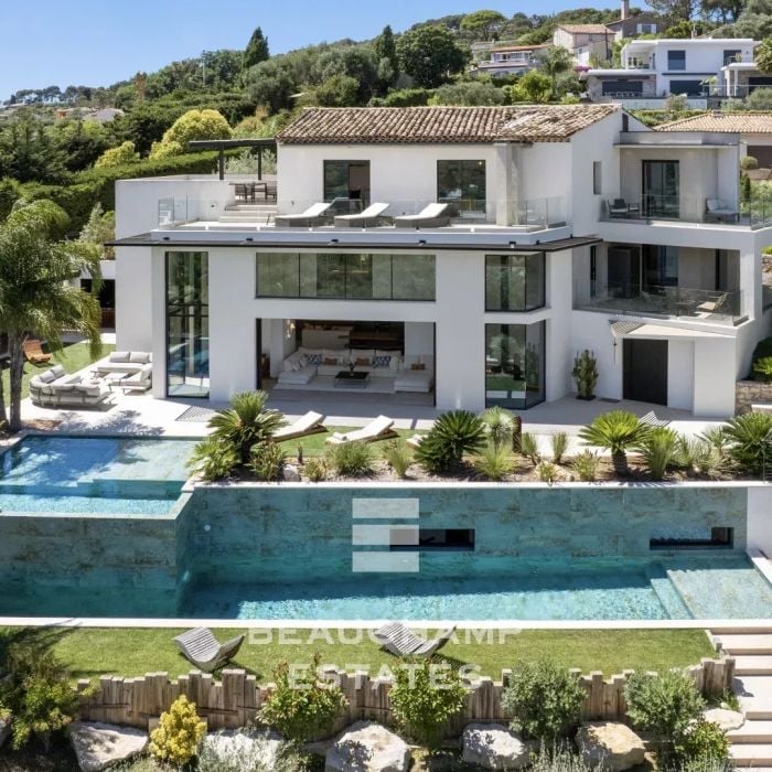 Villa contemporaine de 7 chambres avec salle de sport, cinéma, hammam, jacuzzi au coeur d&rsquo;un quartier calme de Mougins