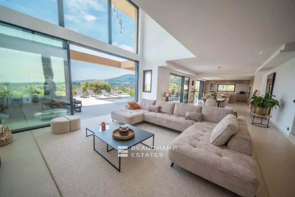 Contemporary villa 5 bedrooms with unobstructed view – Opio