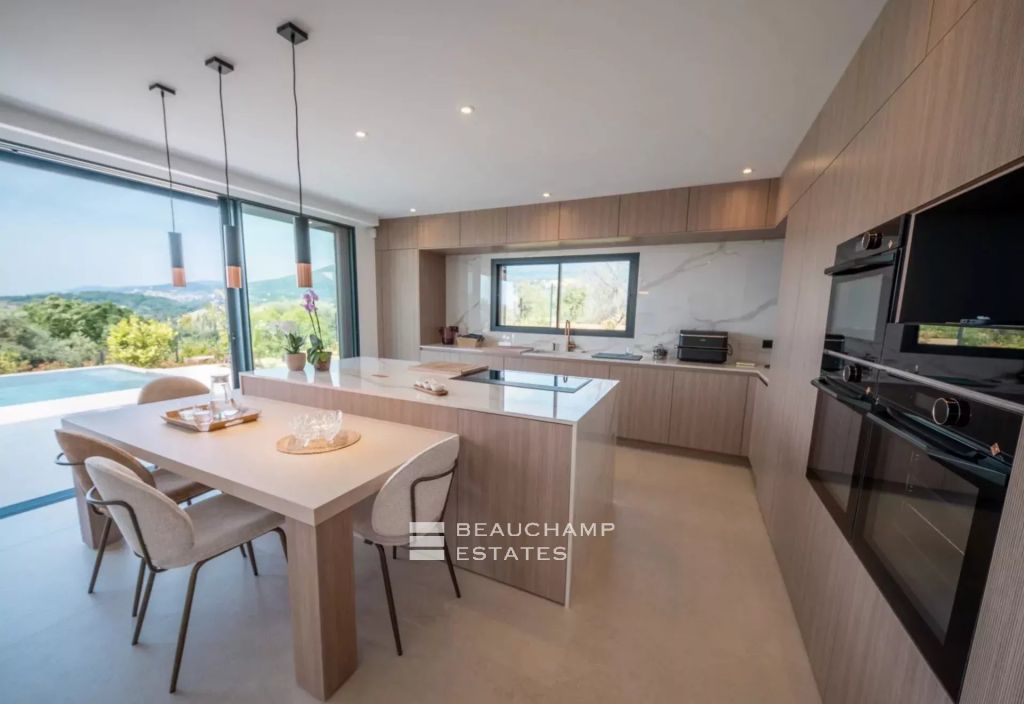 Contemporary villa 5 bedrooms with unobstructed view – Opio