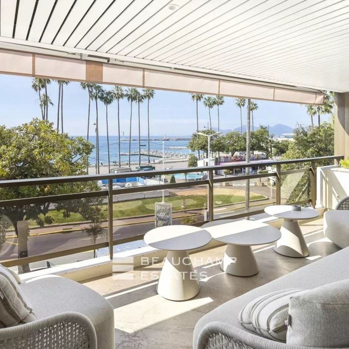 Exceptional Apartment 5 bedrooms with terrace and panoramic sea views – Cannes Banana