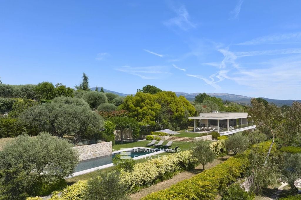 Exclusive listing – Montauroux – Contemporary Villa with Panoramic Views