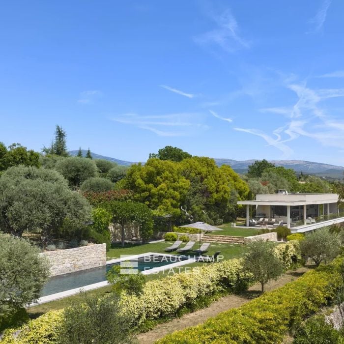 Exclusive listing – Montauroux – Contemporary Villa with Panoramic Views