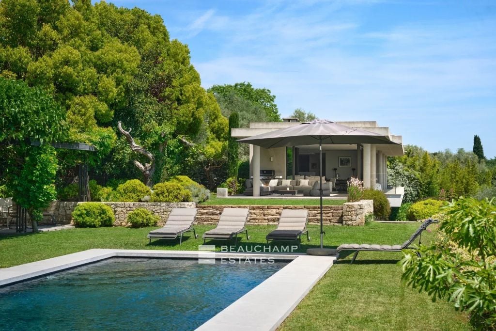 Exclusive listing – Montauroux – Contemporary Villa with Panoramic Views