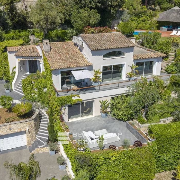 Exclusive – Neo-Provençal villa with 5 bedrooms and sea view – Cannes