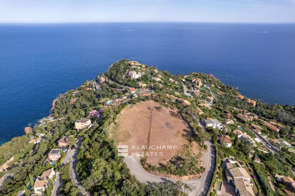 Land for sale – Panoramic View – Theoule Sur Mer