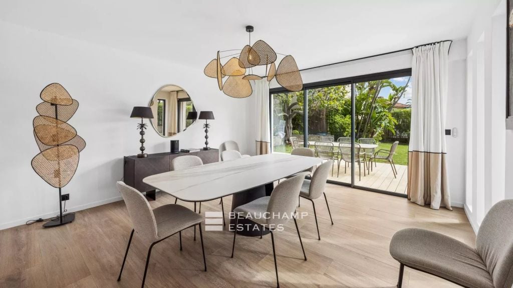 Modern 4-bedroom villa with pool near the beach – Saint-Jean-Cap-Ferrat