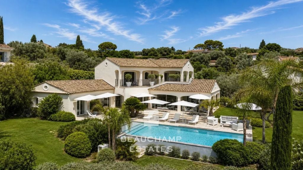 Provençal villa with 4 bedrooms and swimming pool – Valbonne
