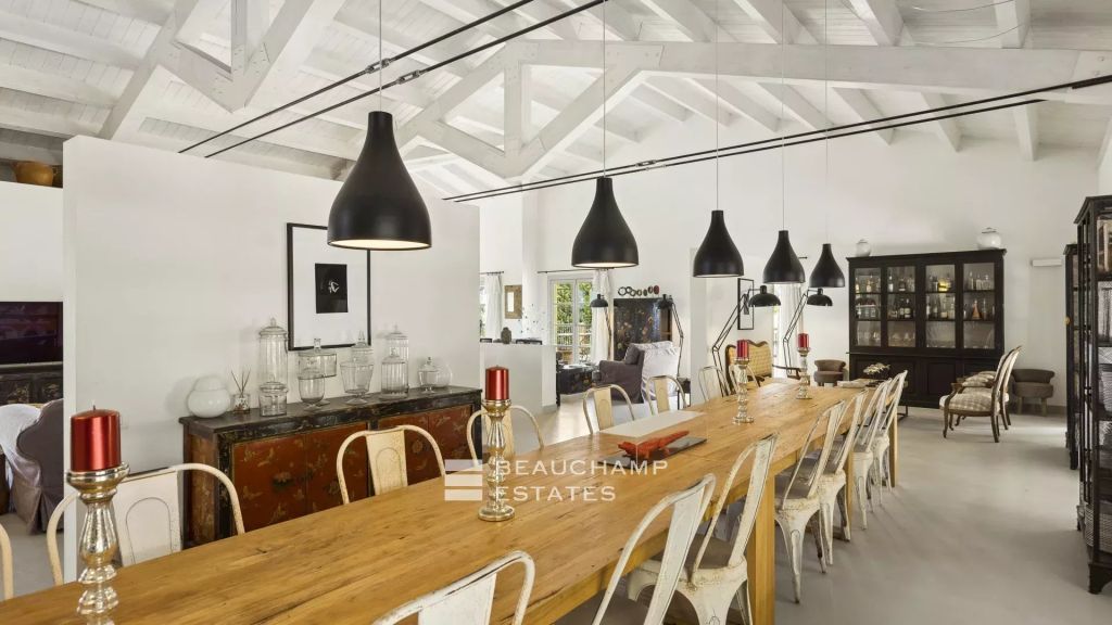 Stone Provençal bastide with 7 bedrooms and sea view – Grasse