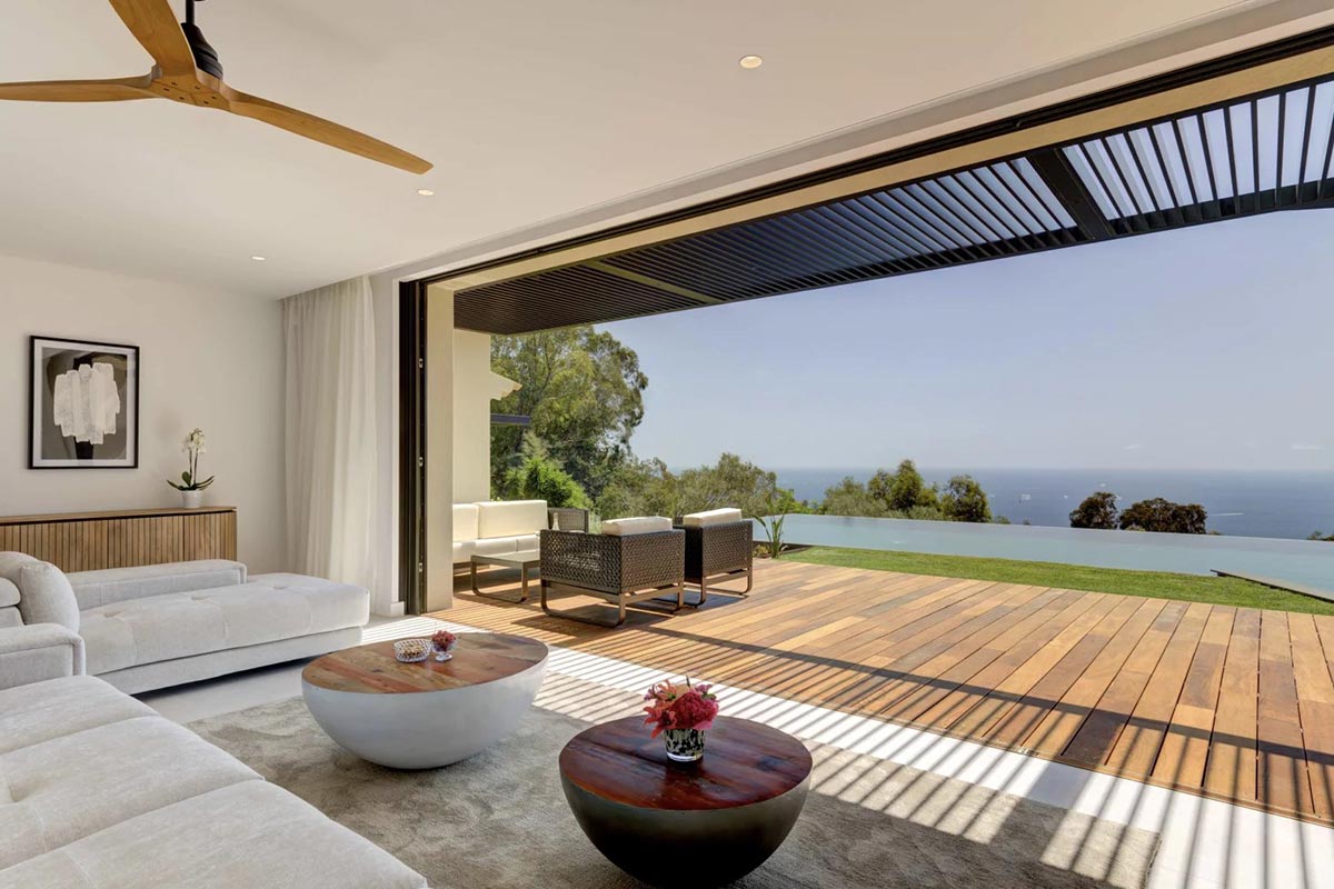 Luxury Super Cannes holiday rentals | Beauchamp Estates