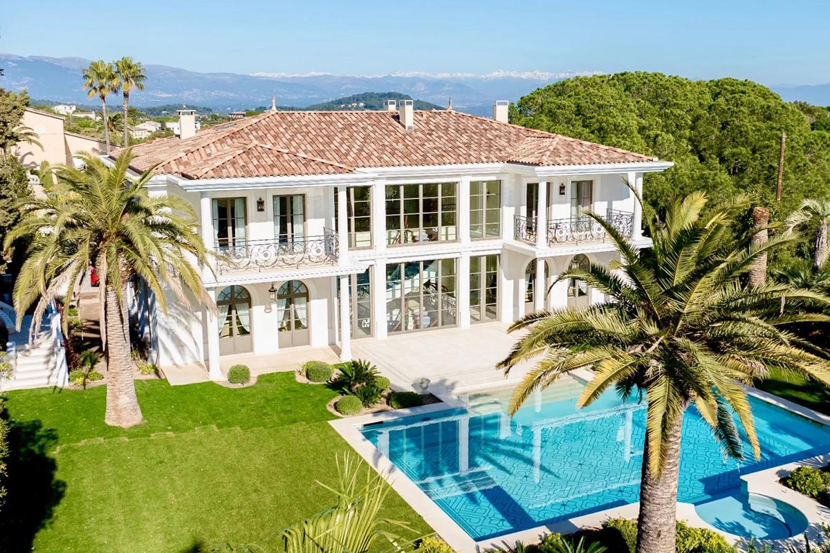 Luxury Super Cannes holiday rentals | Beauchamp Estates
