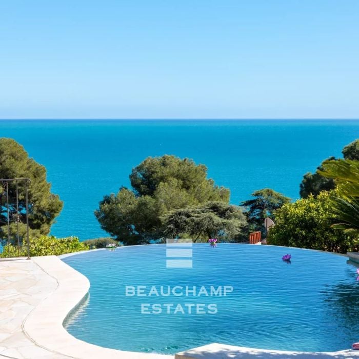 Charmante villa provençale de 5 chambres à Eze